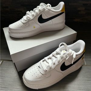 Nike Air Force 1 big kids size 7